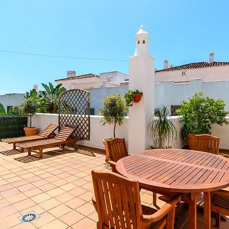 Bed and Breakfast Golf Hills Estepona Exterior foto