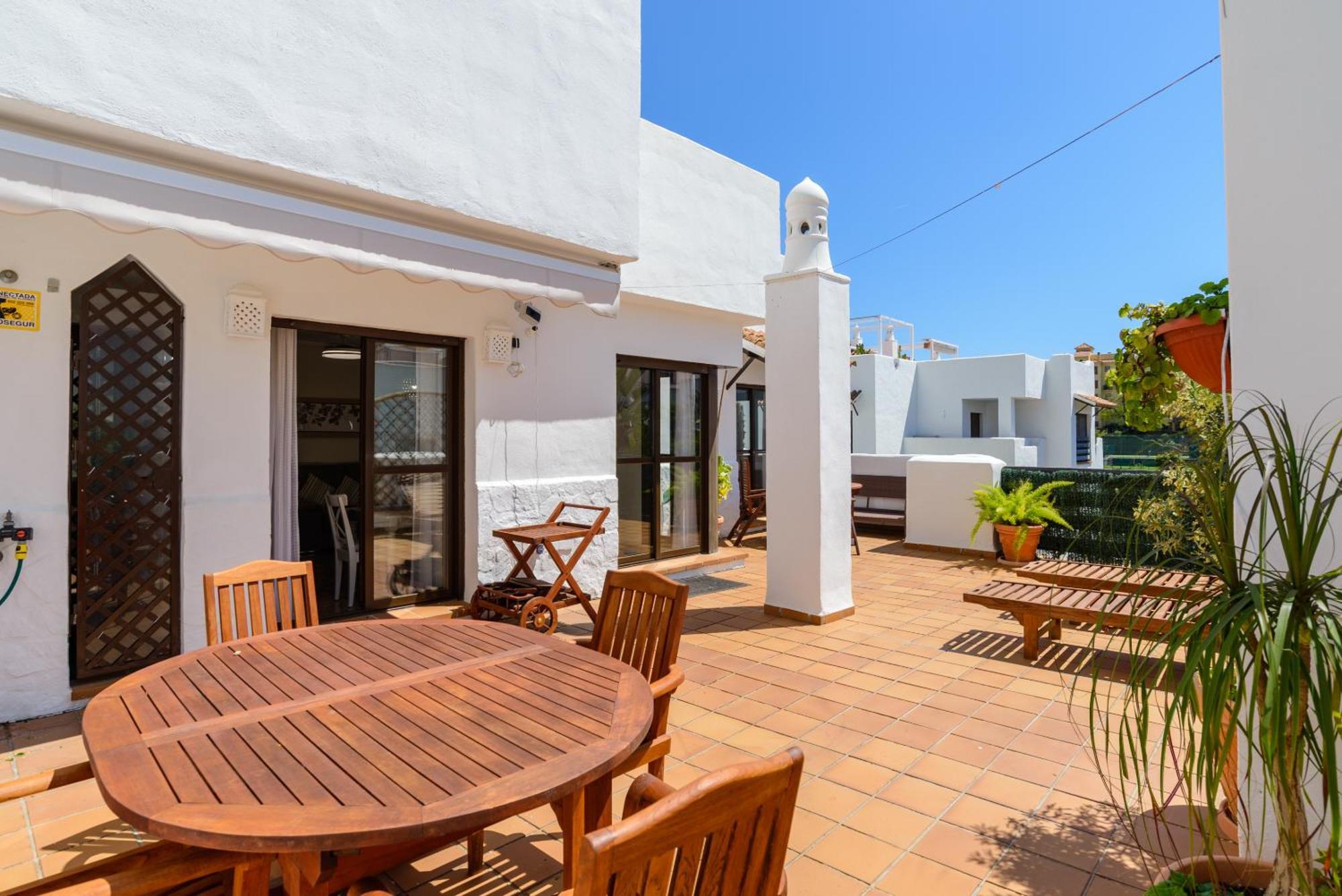 Bed and Breakfast Golf Hills Estepona Exterior foto