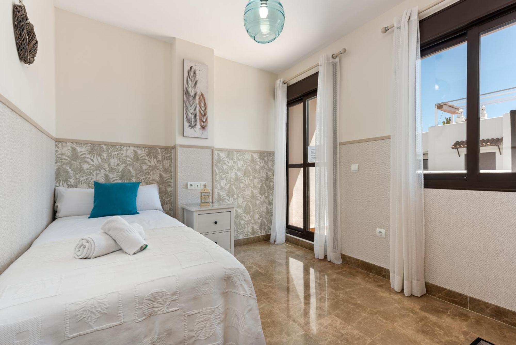 Bed and Breakfast Golf Hills Estepona Exterior foto